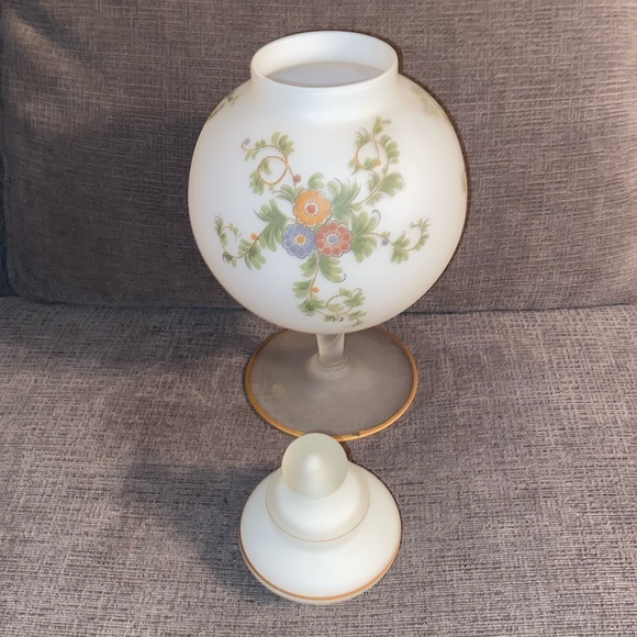 Vtg Frosted Satin Bristol Glass Pedestal Apothecary Globe Jar Handpainted Floral - Picture 4 of 8